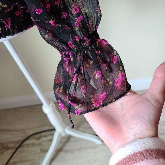 Express Blouse Medium Women Ditzy Floral Lined Frilled Neck Ruffle Wrist 90s Y2k - Picture 2 of 7